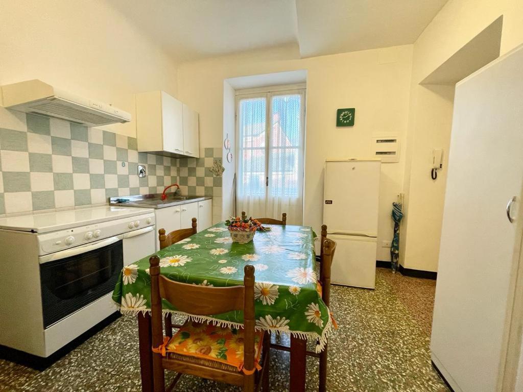Acquadolce Apartment 莱万托 外观 照片